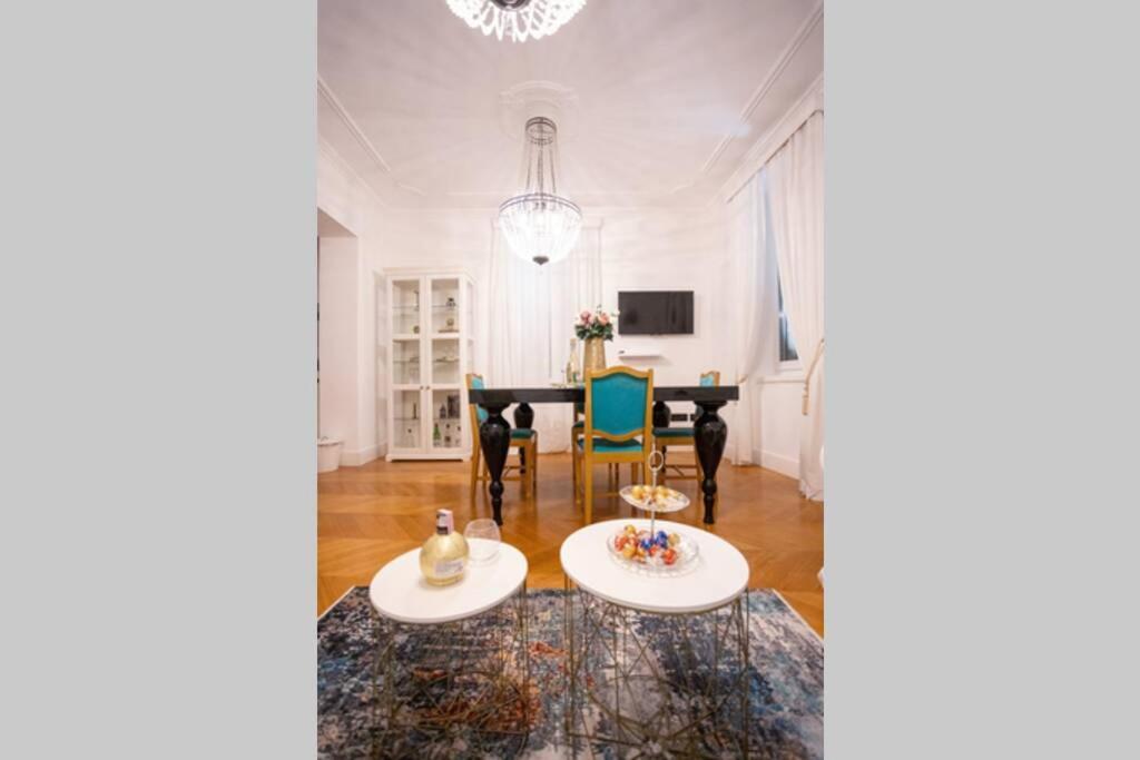 Luxurious Apartment Bella Lux In City Center With Free Parking Included! Split Dış mekan fotoğraf